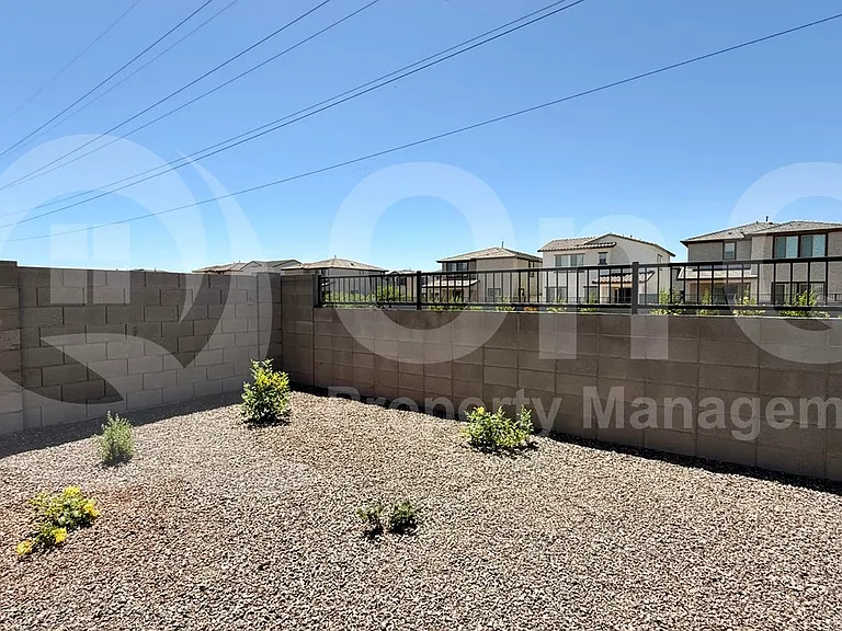 3189 S 180th Ln — Photo 27