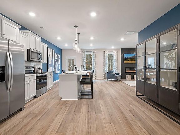 4th image of this home