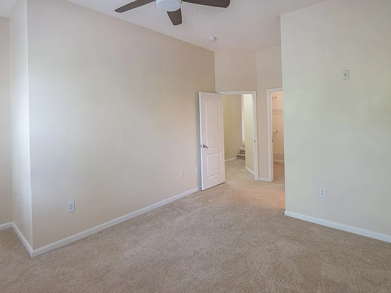 12016 Villanova Dr #111 — Photo 6
