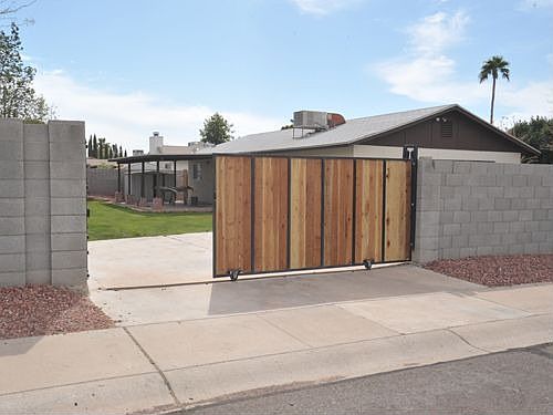 Side Entry with RV Gate