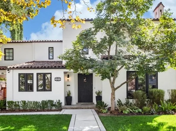 1201 41st St, Sacramento, CA 95819