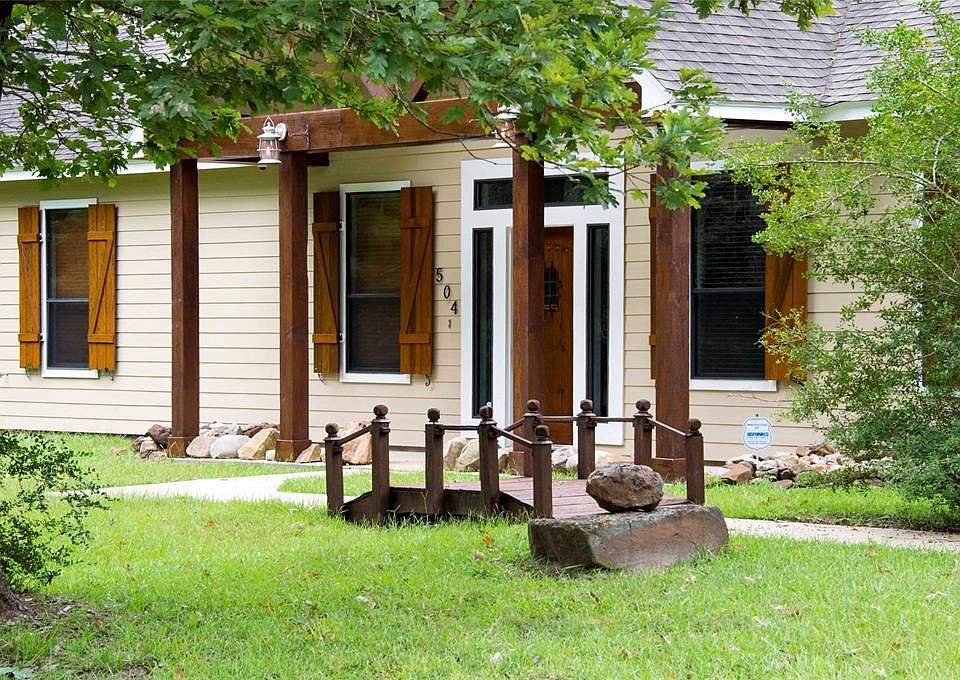 1st image of 504 Fish Creek Thoroughfare