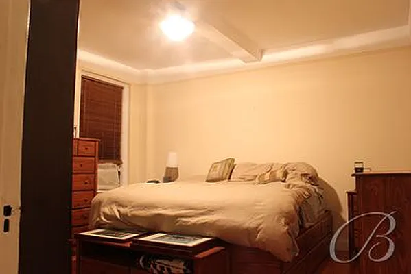 Rented by Bellmarc Realty | media 19