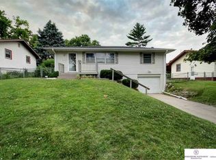 6230 Fort St, Omaha, NE 68104