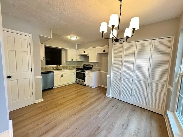 2 bed, 1280 sqft, $1,700 — Photo 3