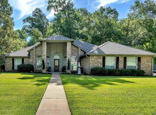 336 Forest Hills Dr, Hallsville, TX 75650