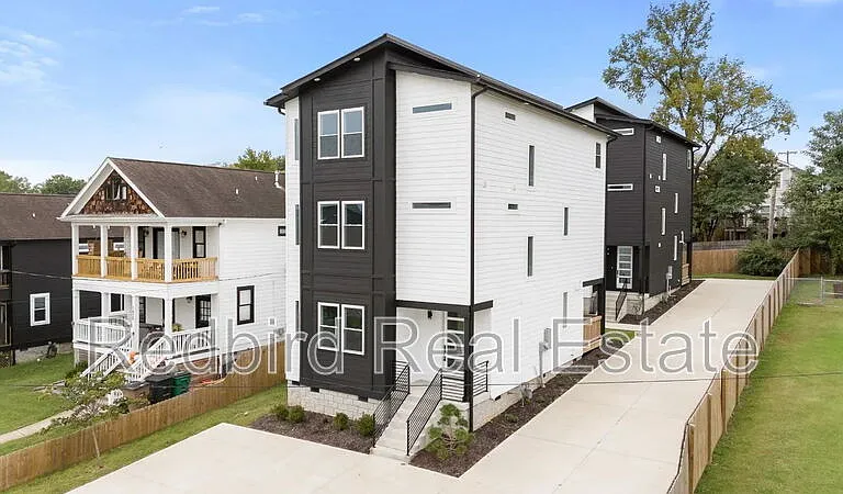 1612 Branch St #A — Photo 1