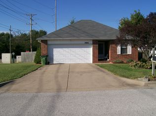 3861 W Hovey Rd, Springfield, MO 65803