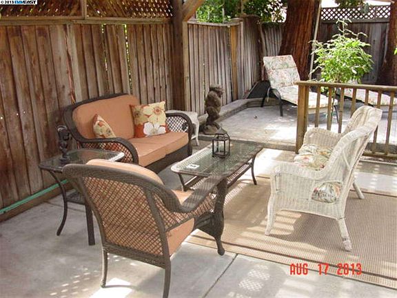 4th image of 815 Dana Cir