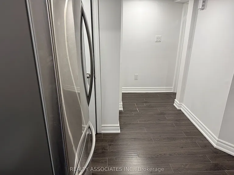 29 Bald Eagle Ave — Photo 8