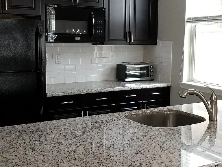 1613 Goode Pl — Photo 4