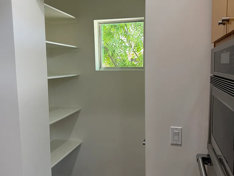 1205 Kinney Ave #1205G — Photo 20