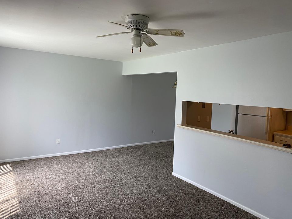 1st image of 1097 Green Meadows Dr