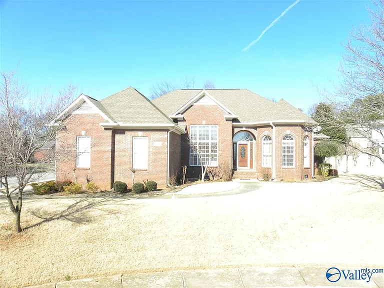 214 Mainsail Way — Photo 1