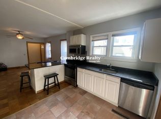 13 Andrew St #1T, Cambridge, MA 02139