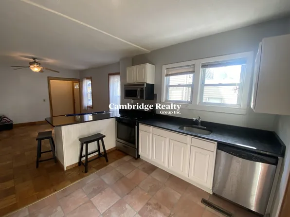 13 Andrew St, Cambridge, MA