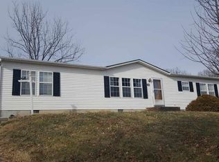 81 Hilltop Terrace Rd, Staunton, VA 24401