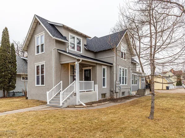801 3rd St N, Fargo, ND 58102