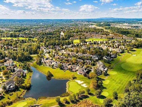 5th image of 19658 Olympic Club Ct