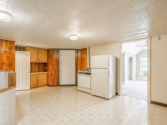3rd image of 56 W Starr Ave APT 5
