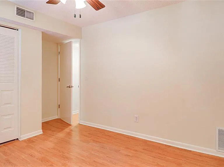 3399 Mermoor Dr #207 — Photo 14