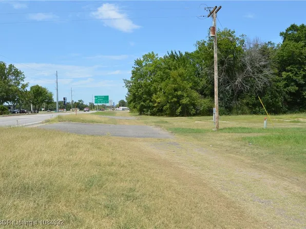 23948 197th St, Spiro, OK 74959