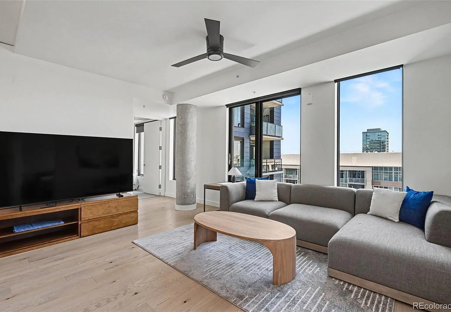 The Coloradan Condos — Photo 4