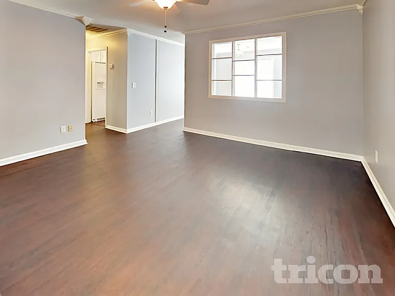 112 Hedgefield Rd — Photo 3