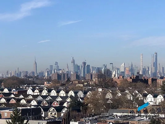 Rented by FirstService Realty (legacy) | media 10