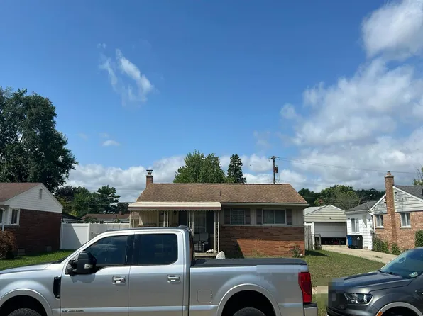 346 S Hanlon St, Westland, MI 48186