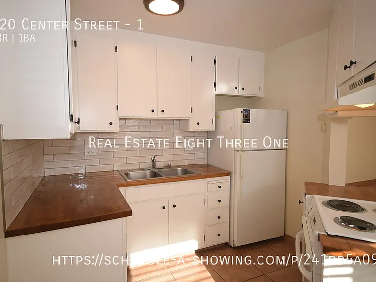 620 Center St #1 — Photo 3