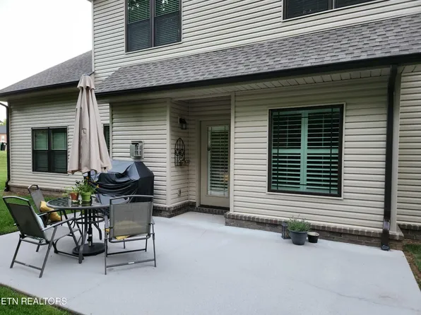 776 Old Hickory Ln, Lenoir City, TN 37772