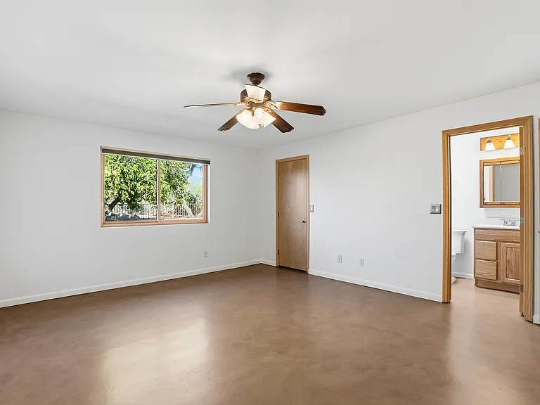11910 N Joi Dr — Photo 7