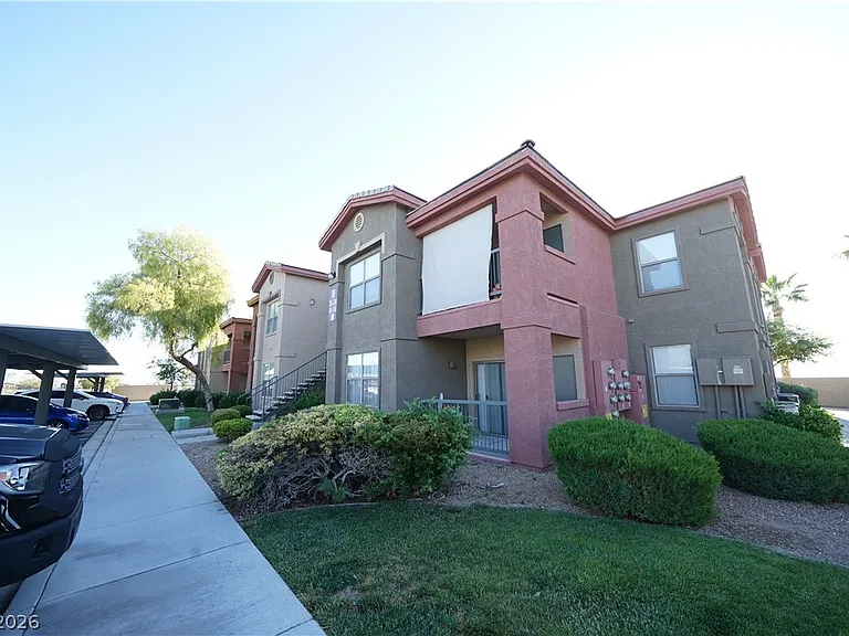 8000 W Badura Ave #1061 — Photo 1