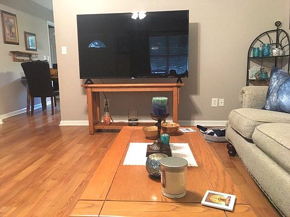 4th image of 151 Ellisa Dr SE