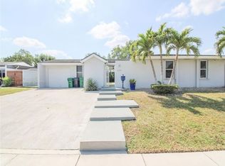 9680 SW 77th St, Miami, FL 33173