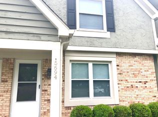 5694 Crossing Ct, Columbus, OH 43231