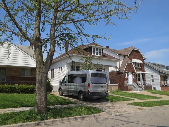 3rd image of 5289 Bingham St