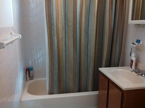 2nd image of 9 S Oxford St APT 1