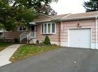 1119 Kerwin St, Piscataway, NJ 08854