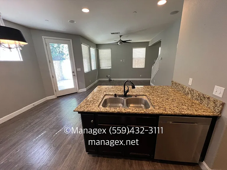 3658 Alcove Way — Photo 7
