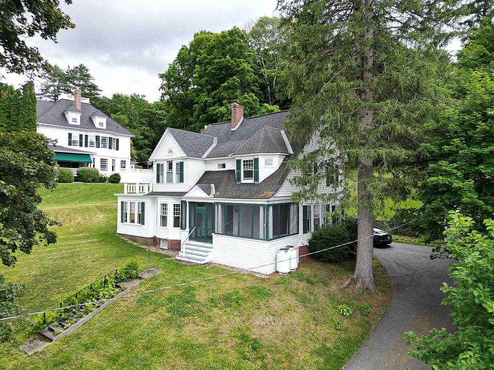 1st image of 90 Bank Street