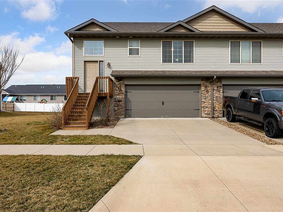 1st image of 1236 Moon Flower Ave