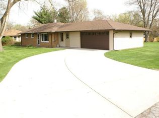 12615 W 93rd Ave, Saint John, IN 46373