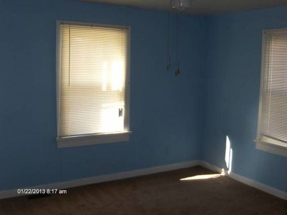 Back bedroom