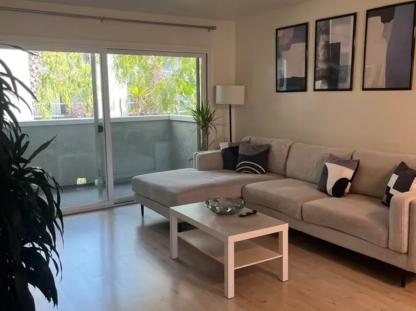 (undisclosed Address), Alameda, CA 94501