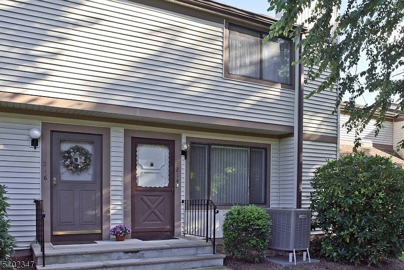 214 Stonegate Ln UNIT 2, Stanhope, NJ 07874 Zillow