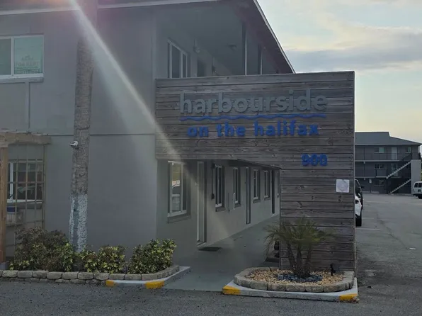 900 S Peninsula Dr, Daytona Beach, FL