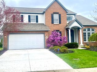 5832 Burnett Dr N, Galena, OH