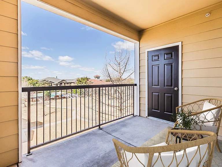 Rosemont at Mayfield Villas — Photo 6
